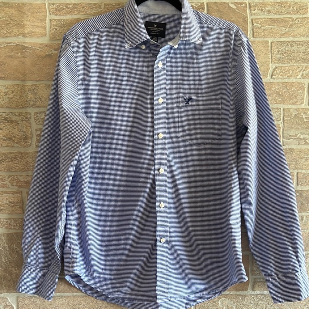 American Eagle Checkered Button Up Shirt